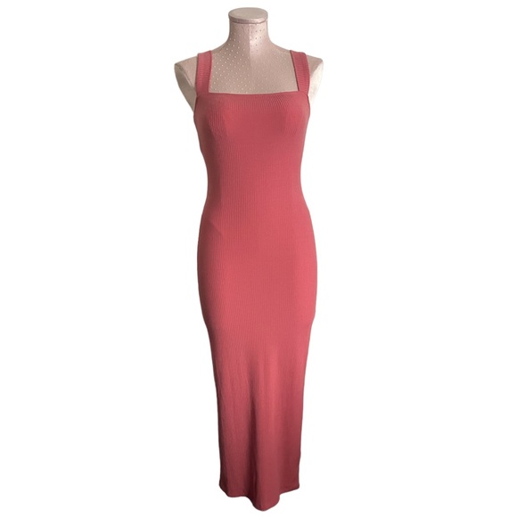 Reformation Dresses & Skirts - cute pink reformation midi dress with back slit and square neck